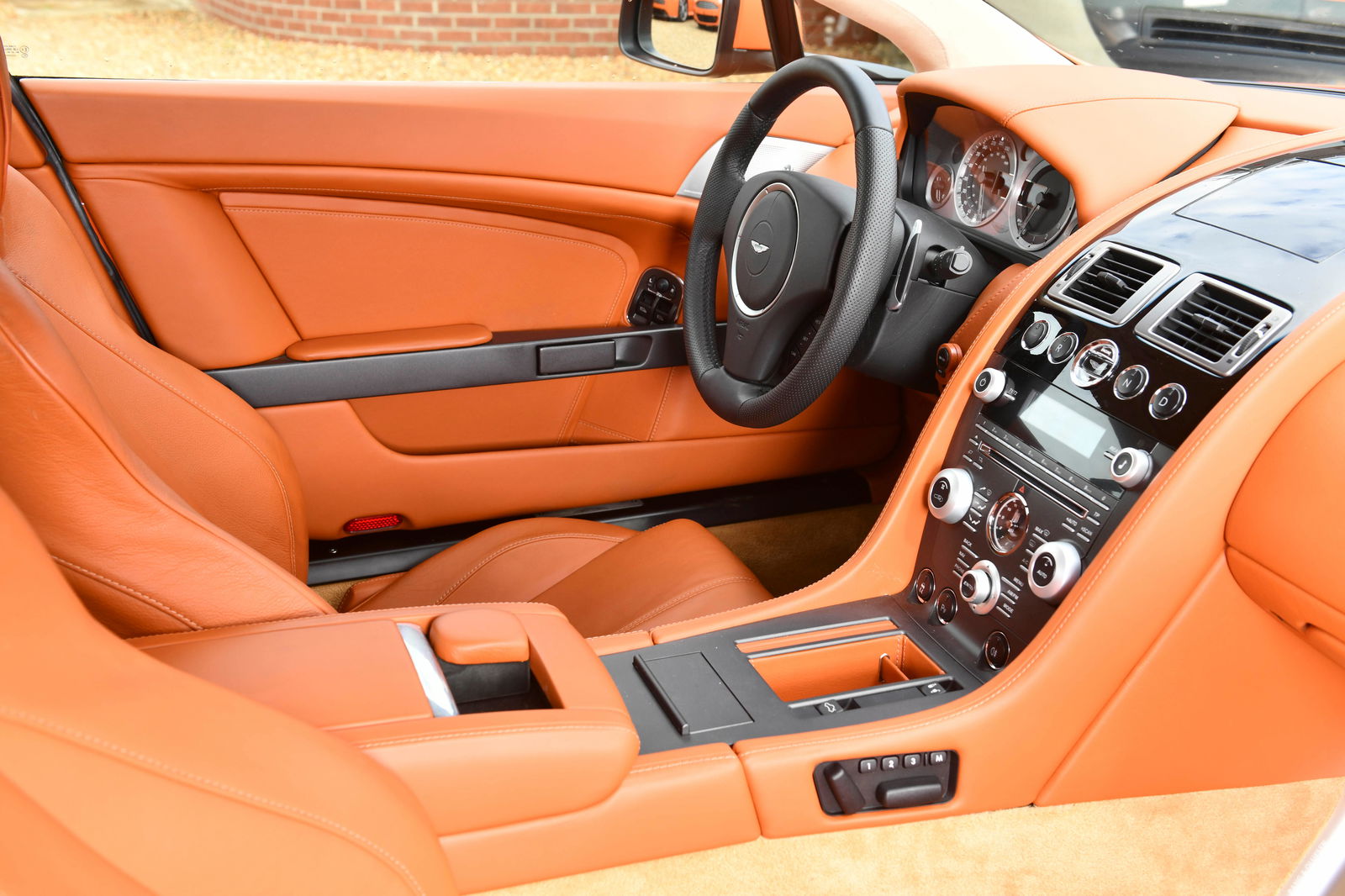 Aston Martin Vantage interior